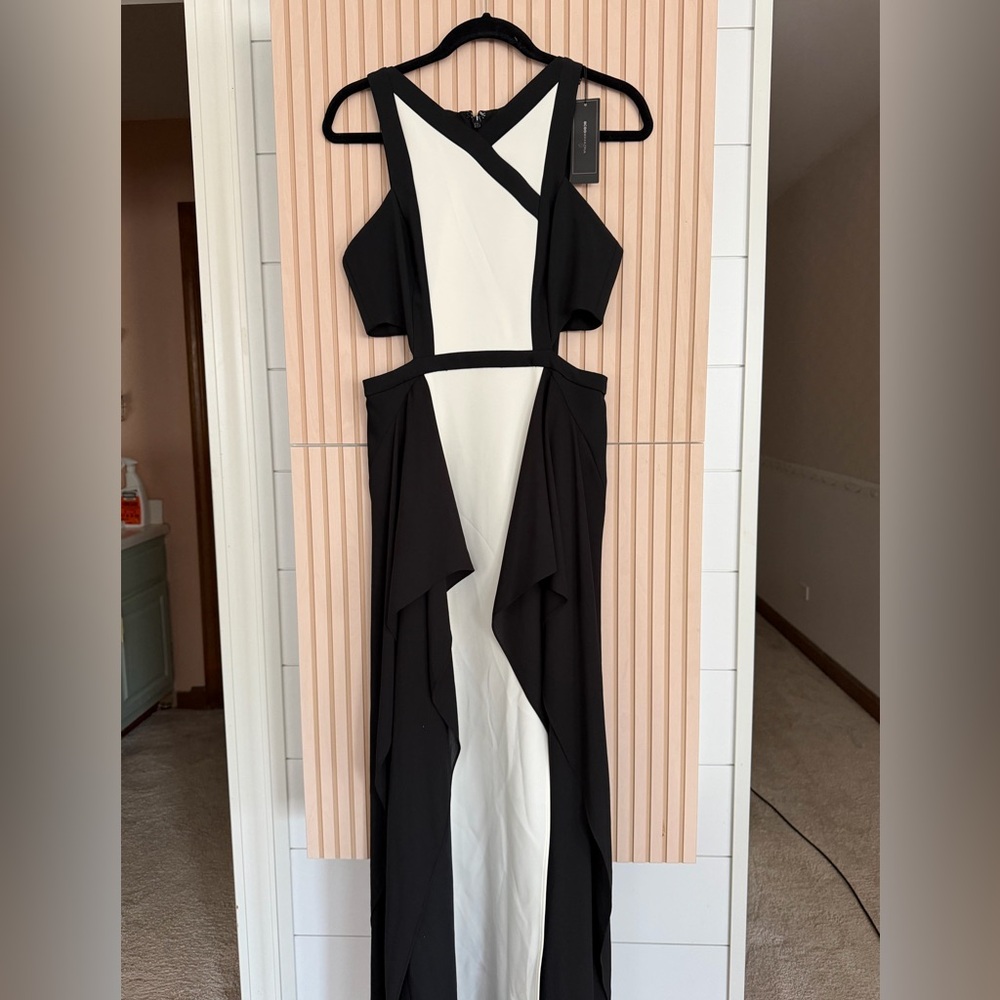 BCBGMaxAzria Black and White Gown NWT "Alyssa" size 8